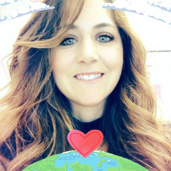 Meet your Posher, Kari - Picture 1 of 1